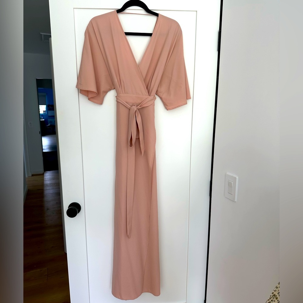 Light pink Leith Maxi wrap dress with flutter sleeves and v neck and back. Small